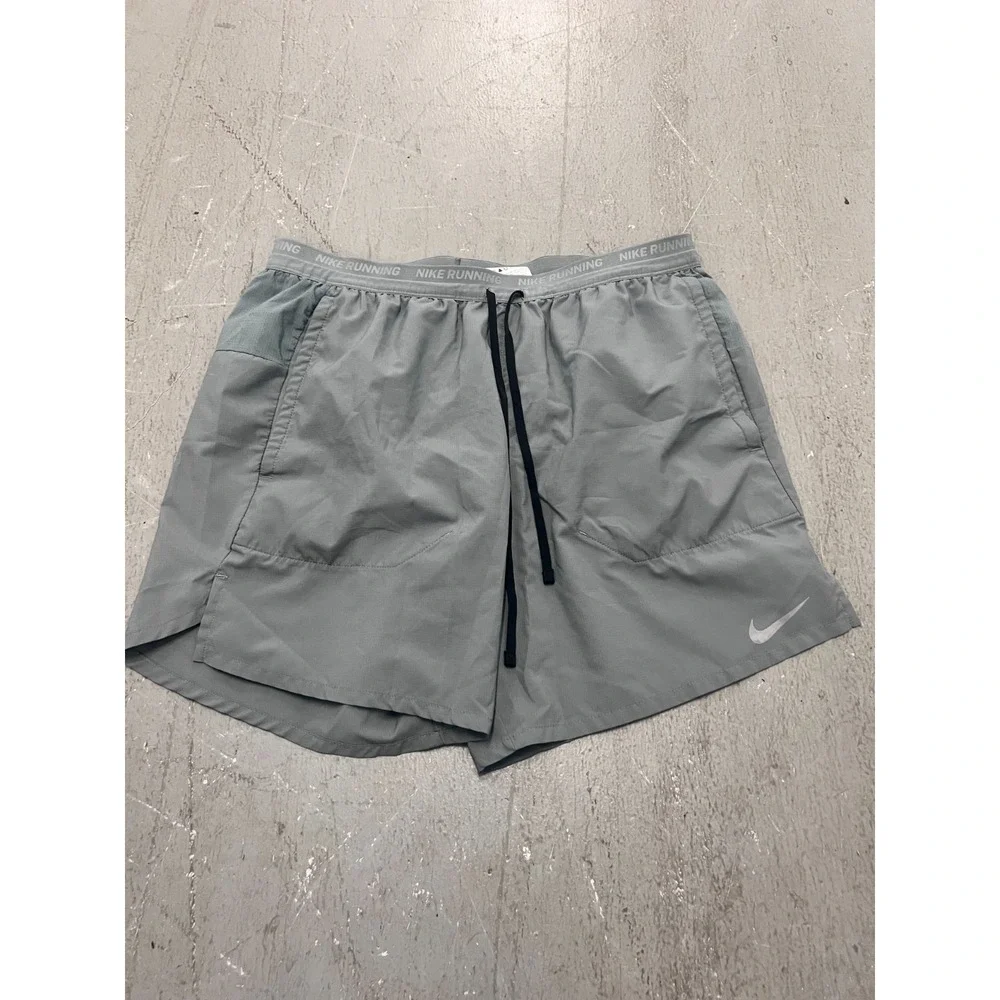 Nike Dri-Fit Stride Running Shorts Mens Medium Gray Drawstring Waist Activewear